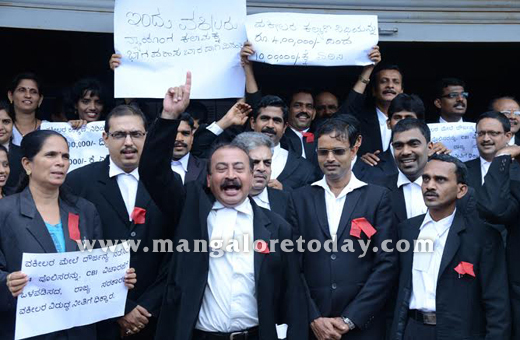 advocates protest